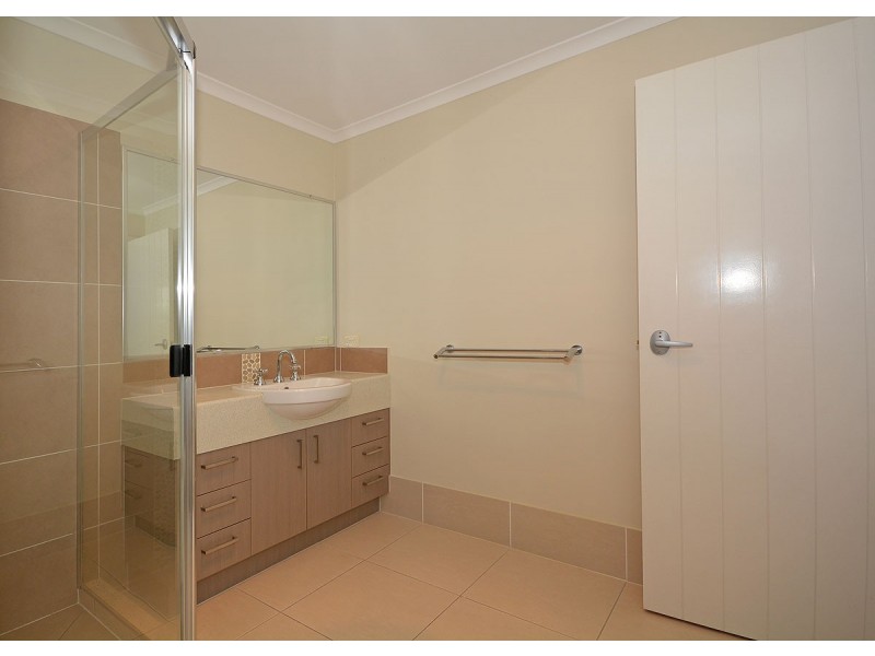 5 Honey Myrtle Close, Burrum Heads QLD 4659