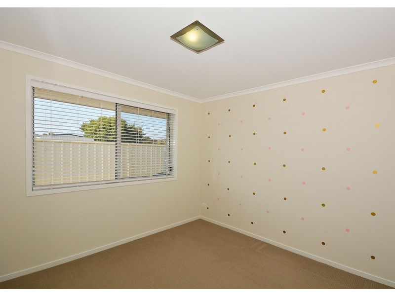 5 Honey Myrtle Close, Burrum Heads QLD 4659