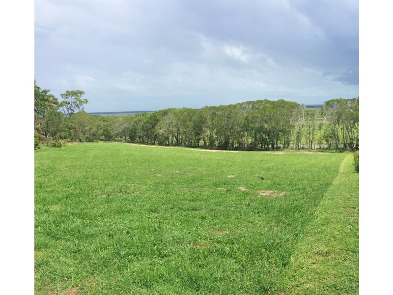 25 Tradewind Close, River Heads QLD 4655