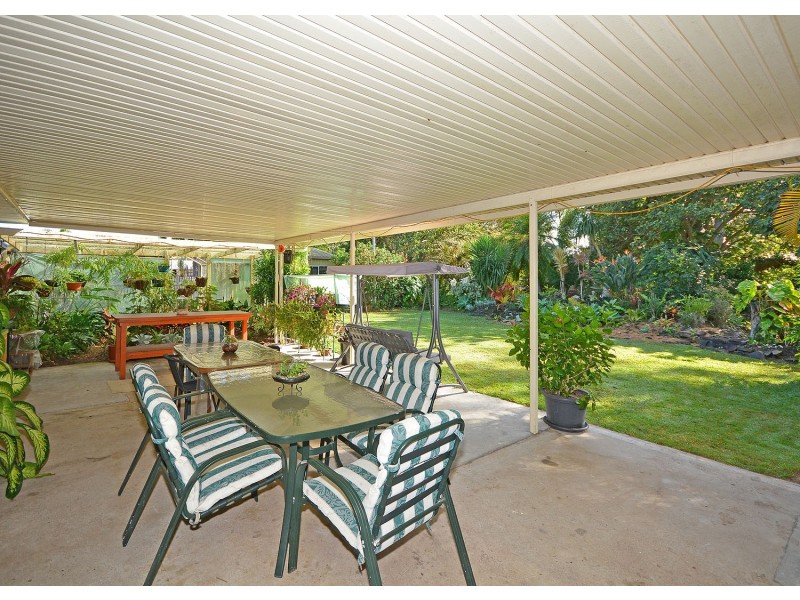12 Verden Drive, Urangan QLD 4655