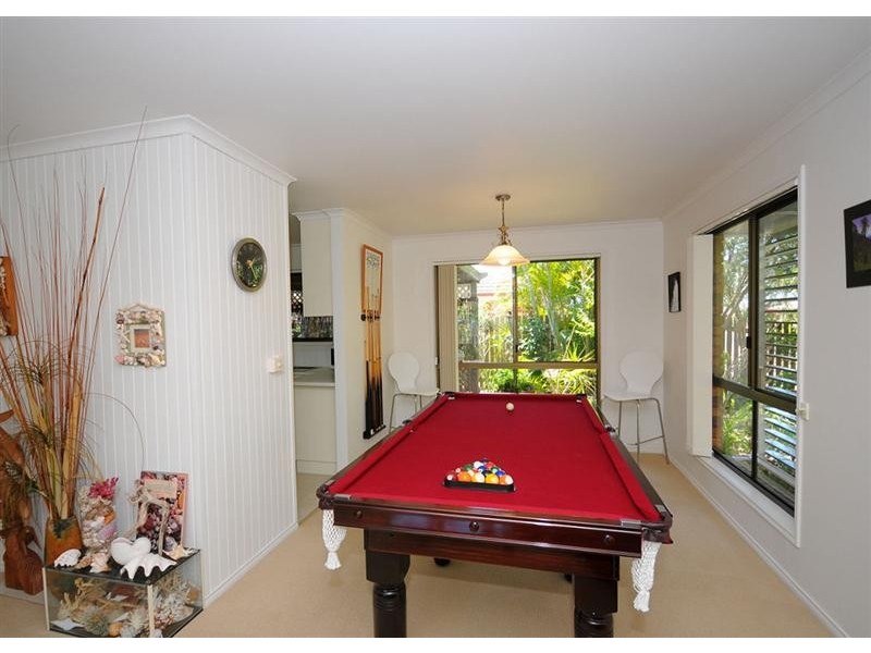 11 Granada Court, Point Vernon QLD 4655