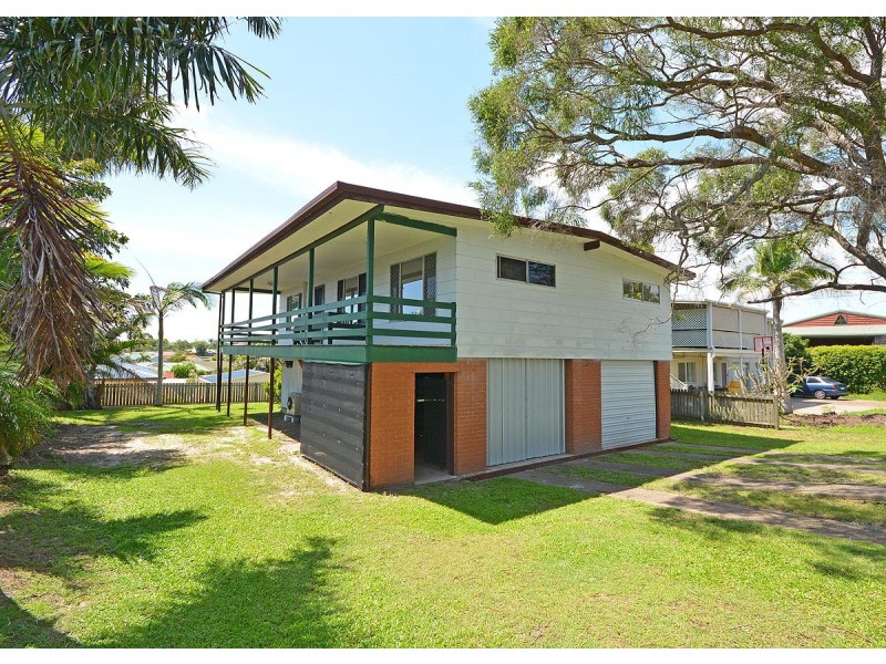 4 Tenimby Street, Pialba QLD 4655