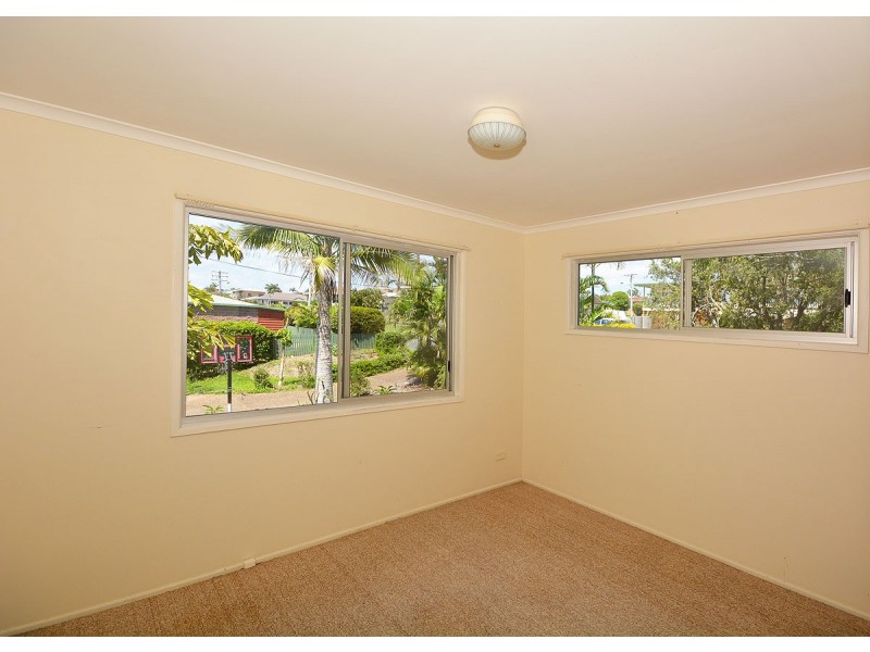 4 Tenimby Street, Pialba QLD 4655