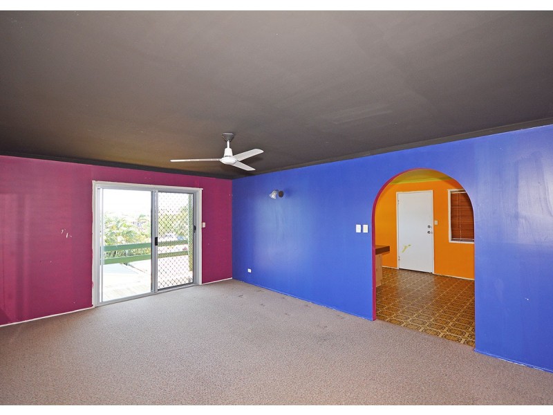 4 Tenimby Street, Pialba QLD 4655