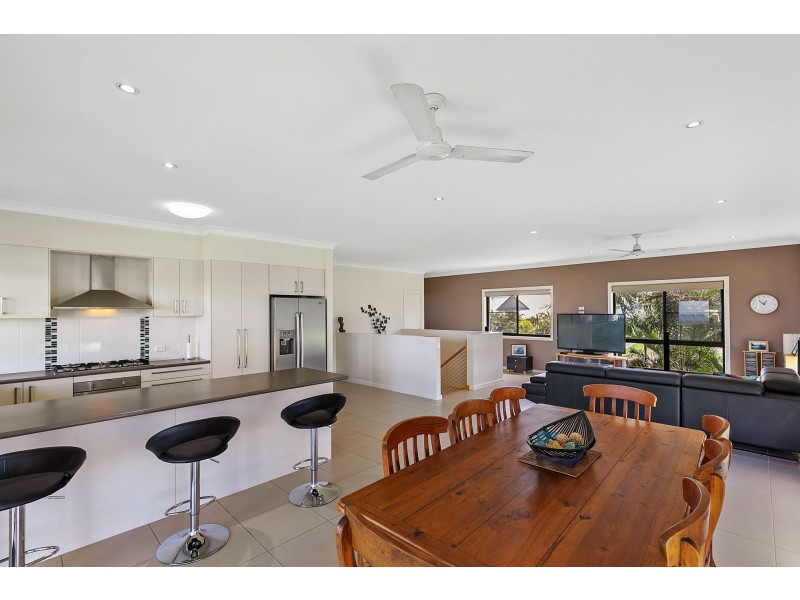 13 Brahminy Court, River Heads QLD 4655