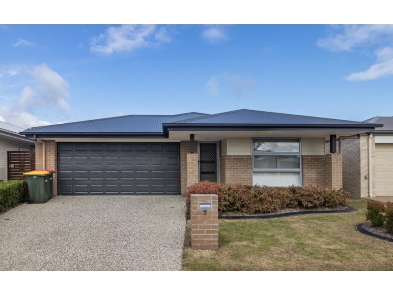 7 Reliance Rd, Urraween QLD 4655