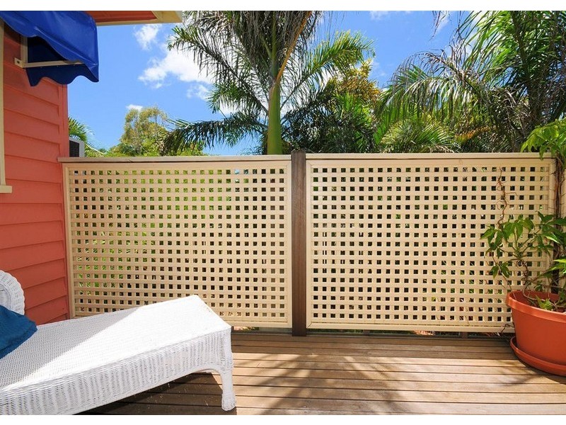 322 Torquay Terrace, Torquay QLD 4655