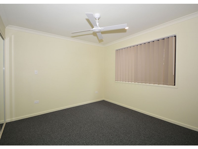 2/41 Beach Road, Pialba QLD 4655