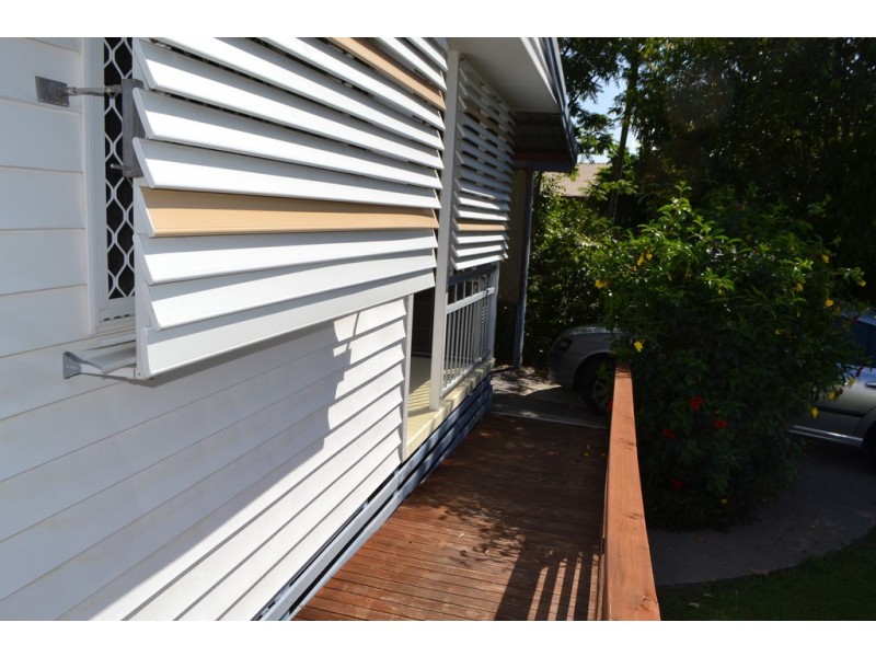 5 Wisteria Drive, Eli Waters QLD 4655