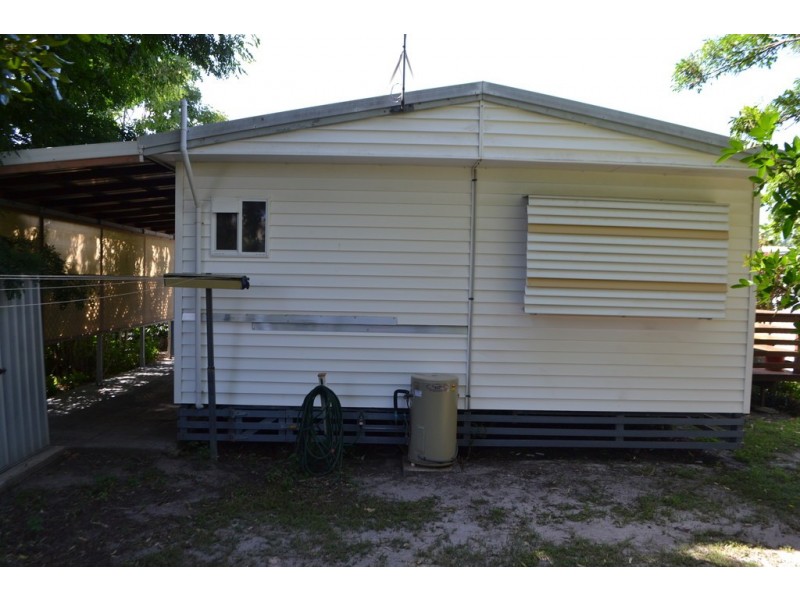 5 Wisteria Drive, Eli Waters QLD 4655