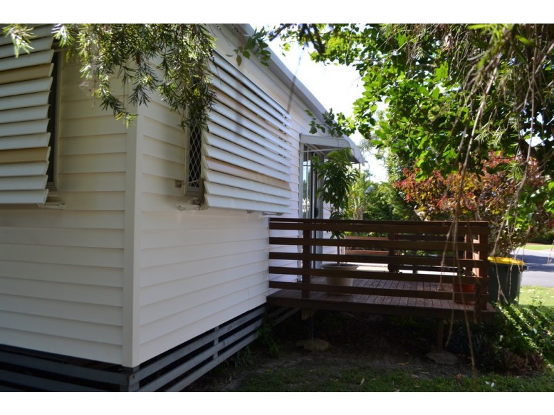 5 Wisteria Drive, Eli Waters QLD 4655