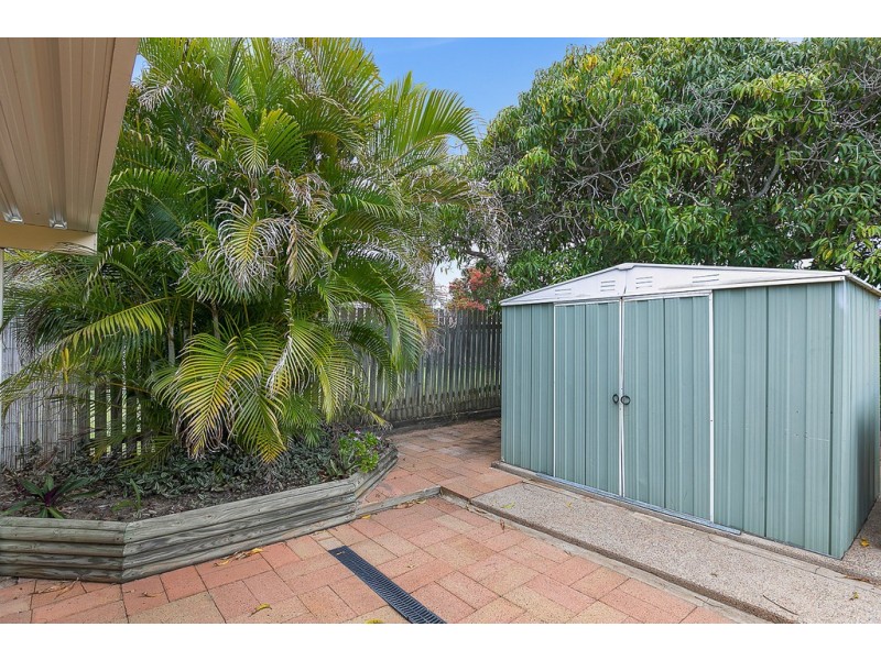 4 Lido Parade, Urangan QLD 4655