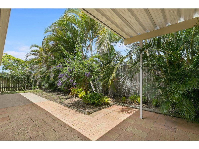 4 Lido Parade, Urangan QLD 4655