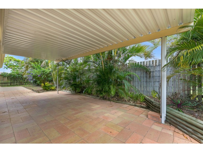 4 Lido Parade, Urangan QLD 4655