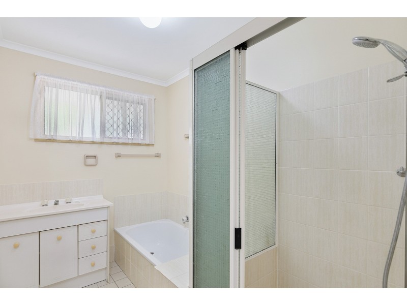 4 Lido Parade, Urangan QLD 4655
