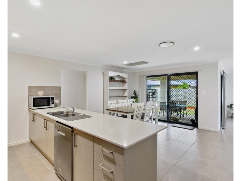 3 Tranquil Drive, Wondunna QLD 4655