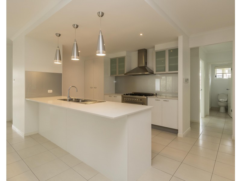 264 Boat Harbour Dr, Scarness QLD 4655