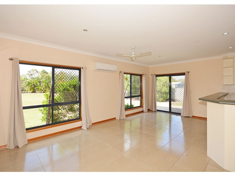 30 Sandalwood Drive, Wondunna QLD 4655