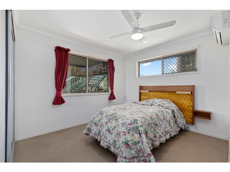 20 Keys Avenue, Torquay QLD 4655