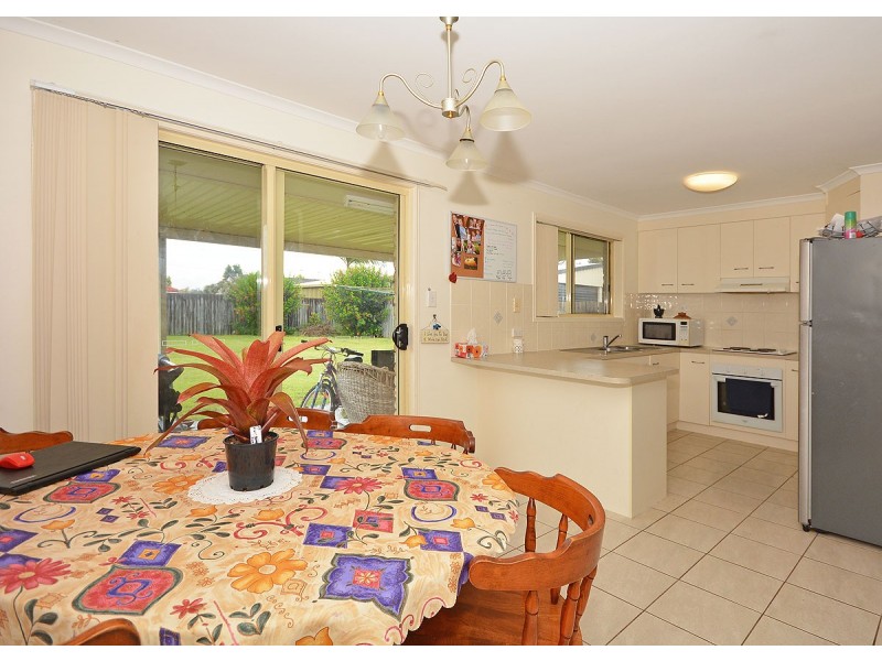 22 Gunsynd Way, Point Vernon QLD 4655