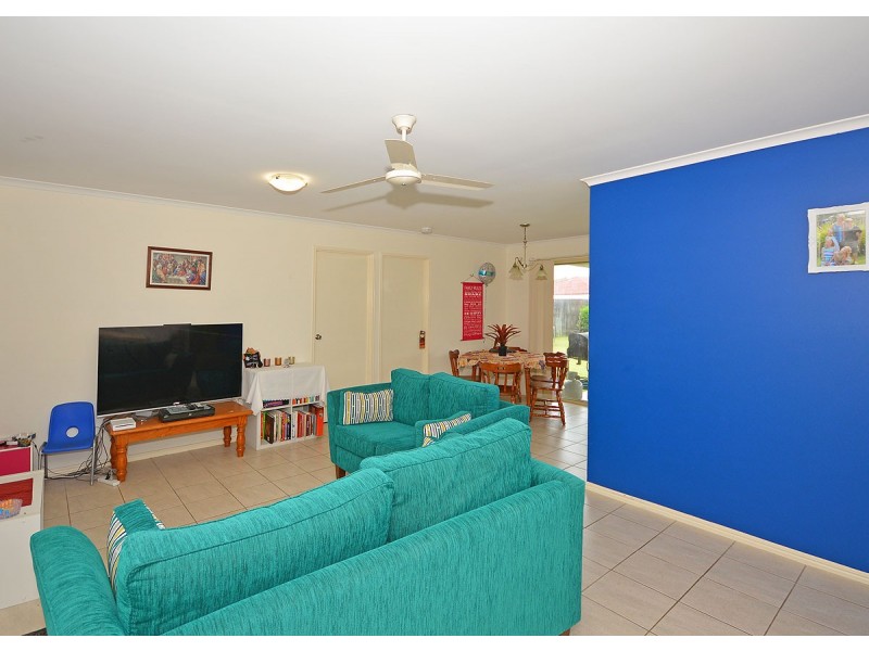 22 Gunsynd Way, Point Vernon QLD 4655