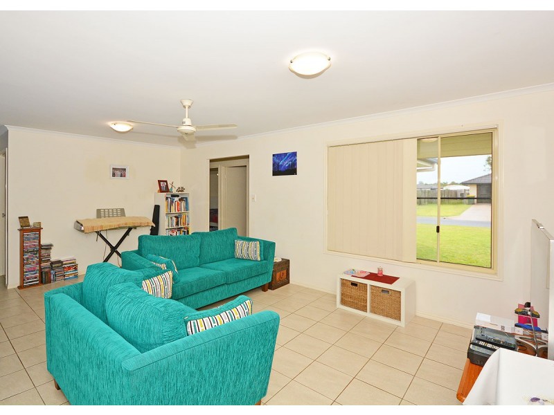 22 Gunsynd Way, Point Vernon QLD 4655
