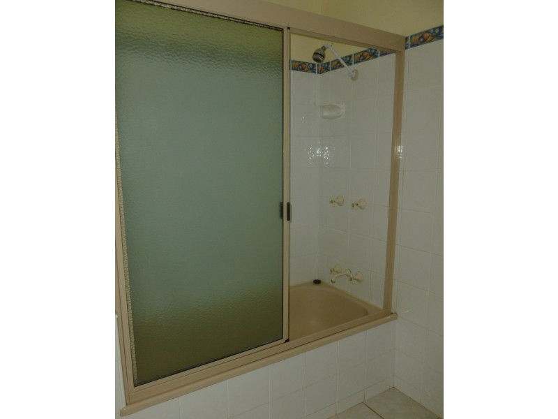 25 Polson Street, Point Vernon QLD 4655