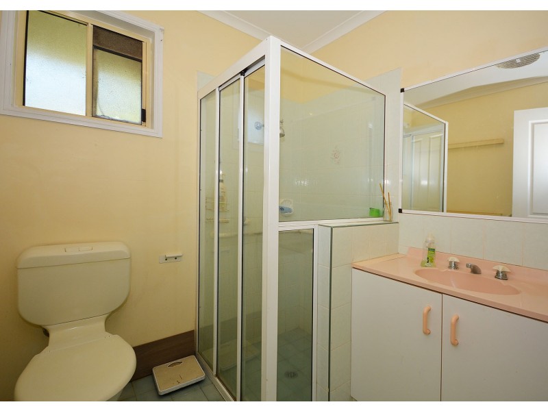 104 Seaview Drive, Booral QLD 4655