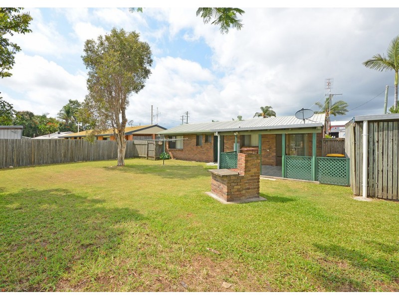 74 Old Maryborough Road, Pialba QLD 4655