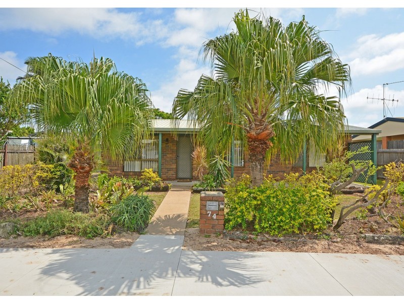 74 Old Maryborough Road, Pialba QLD 4655