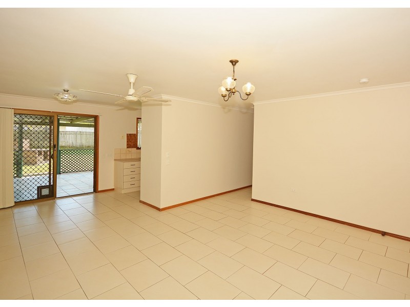74 Old Maryborough Road, Pialba QLD 4655