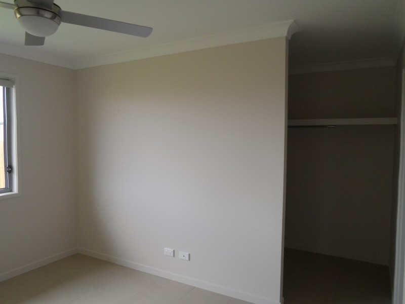 8 Parame Court, Nikenbah QLD 4655