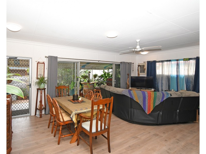 309 Torquay Terrace, Torquay QLD 4655