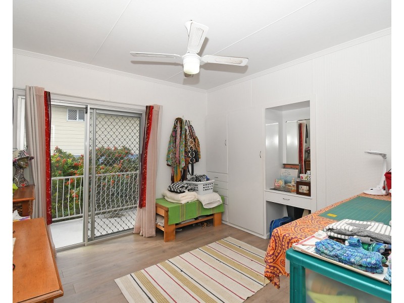 309 Torquay Terrace, Torquay QLD 4655