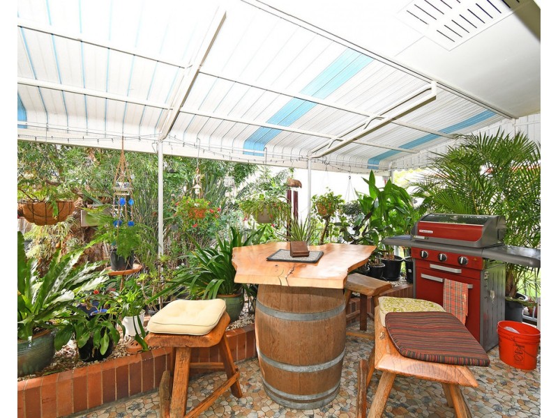 309 Torquay Terrace, Torquay QLD 4655