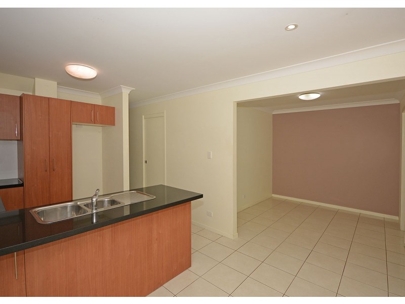 25/654 Esplanade, Urangan QLD 4655