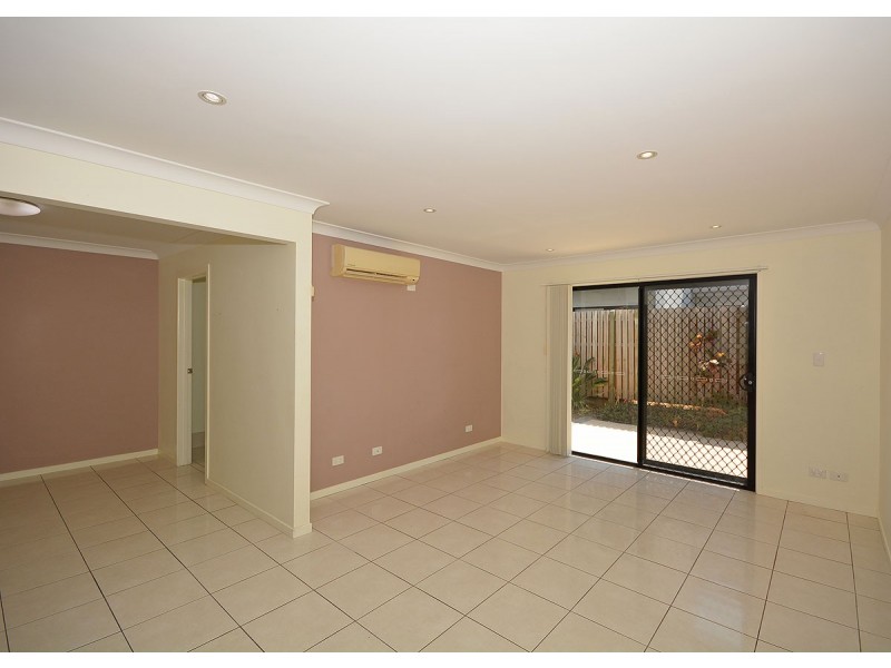 25/654 Esplanade, Urangan QLD 4655