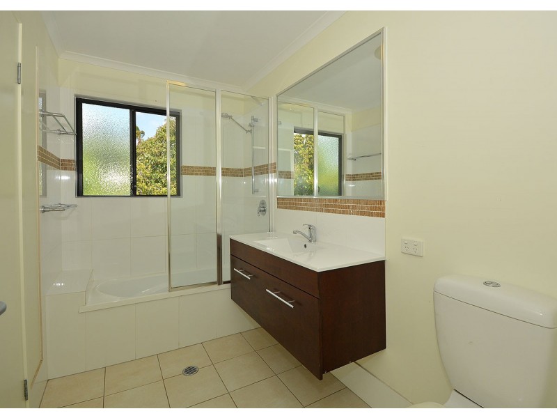 25/654 Esplanade, Urangan QLD 4655