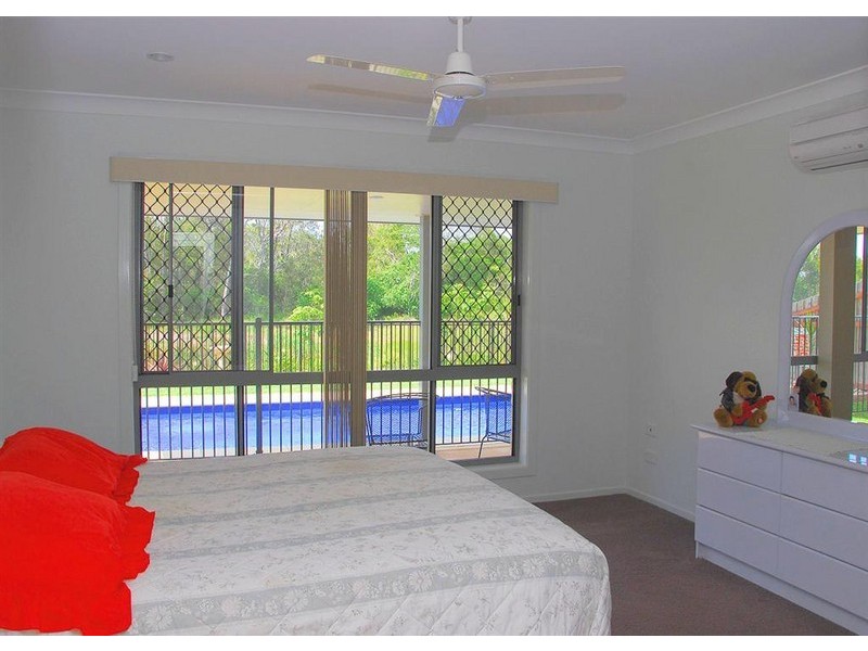 22 Spinnaker Drive, Point Vernon QLD 4655