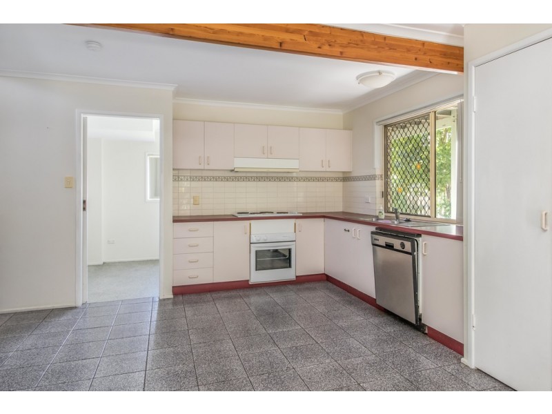 7 Banksia Park Drive, Scarness QLD 4655