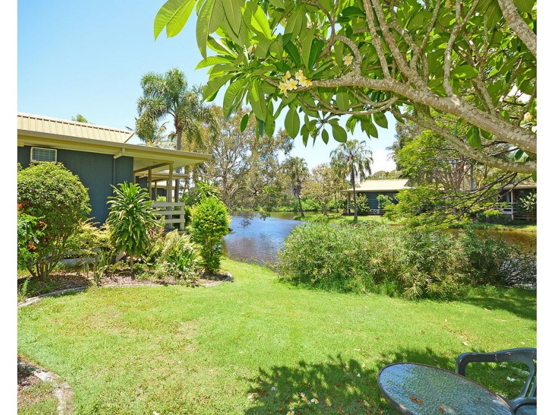18/1 Shell Street, Urangan QLD 4655