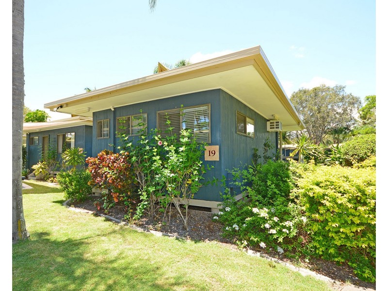 18/1 Shell Street, Urangan QLD 4655