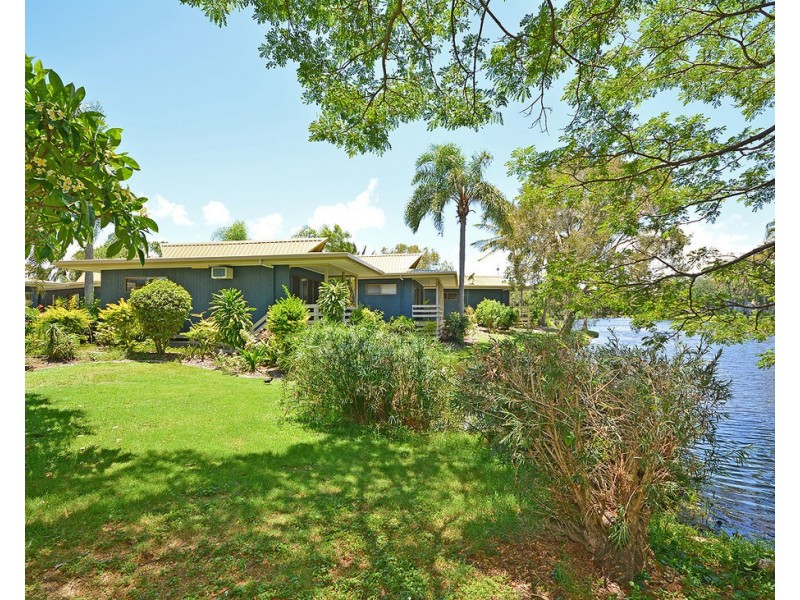 18/1 Shell Street, Urangan QLD 4655