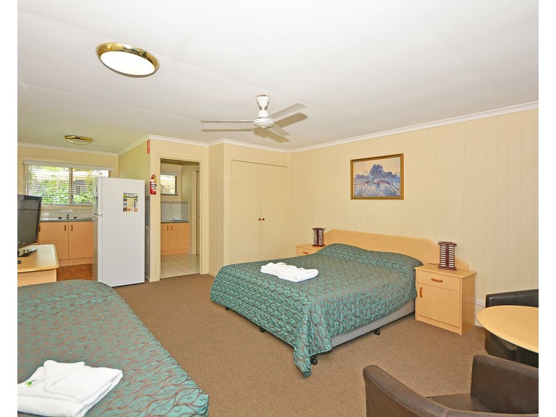 18/1 Shell Street, Urangan QLD 4655