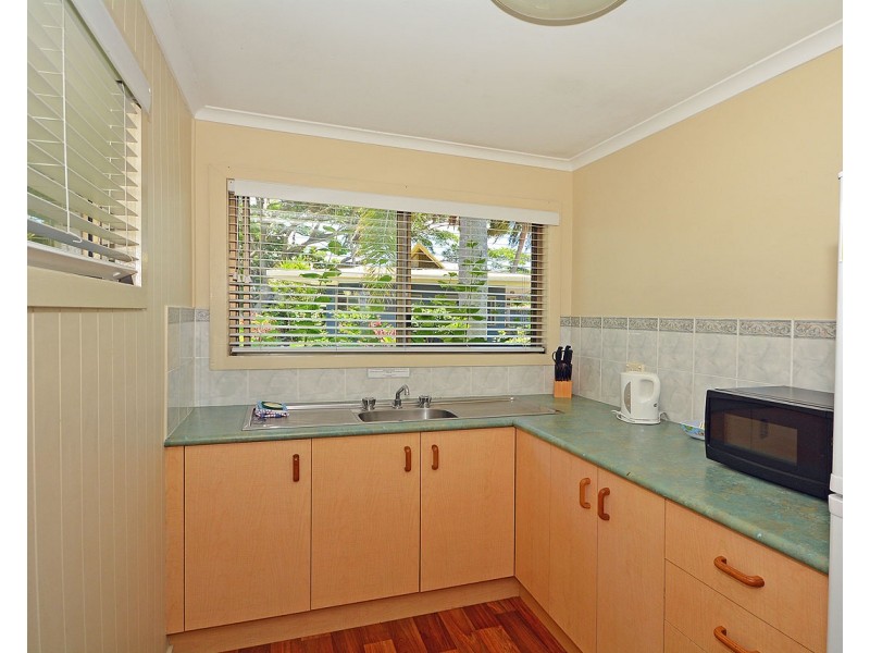 18/1 Shell Street, Urangan QLD 4655