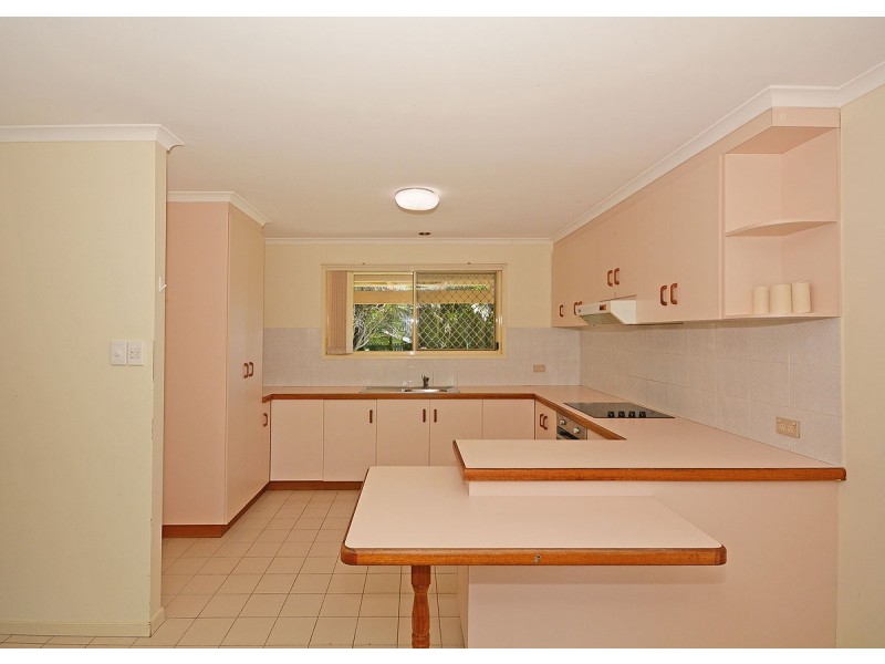 28 Holiday Parade, Scarness QLD 4655