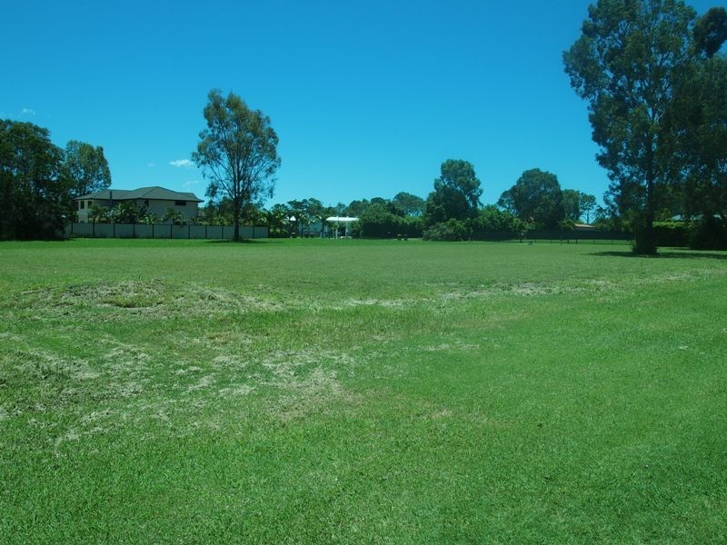 2 Dundowran Beach Esplanade, Dundowran Beach QLD 4655