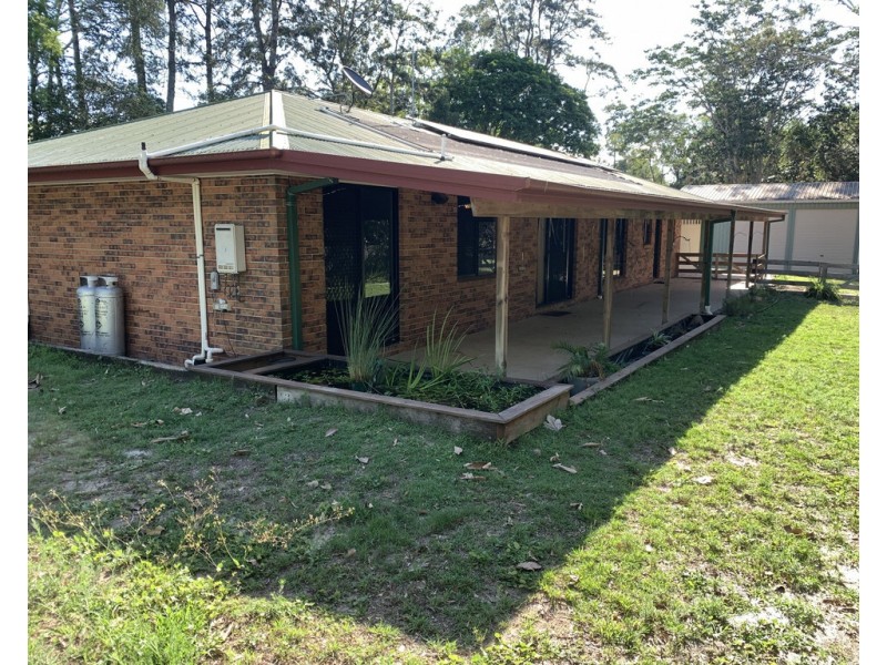10 Mitchell Avenue, Craignish QLD 4655