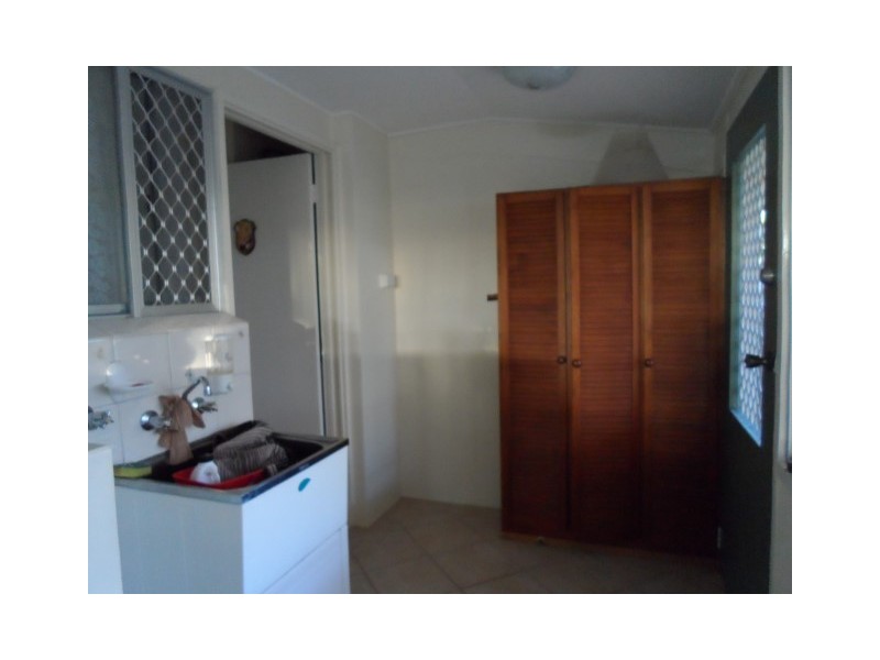 30 Dover Street, Pialba QLD 4655