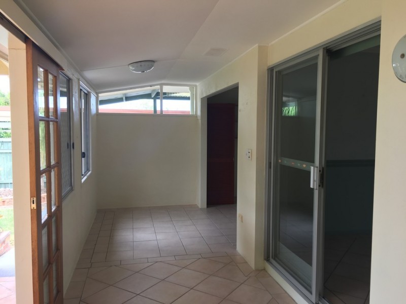 30 Dover Street, Pialba QLD 4655